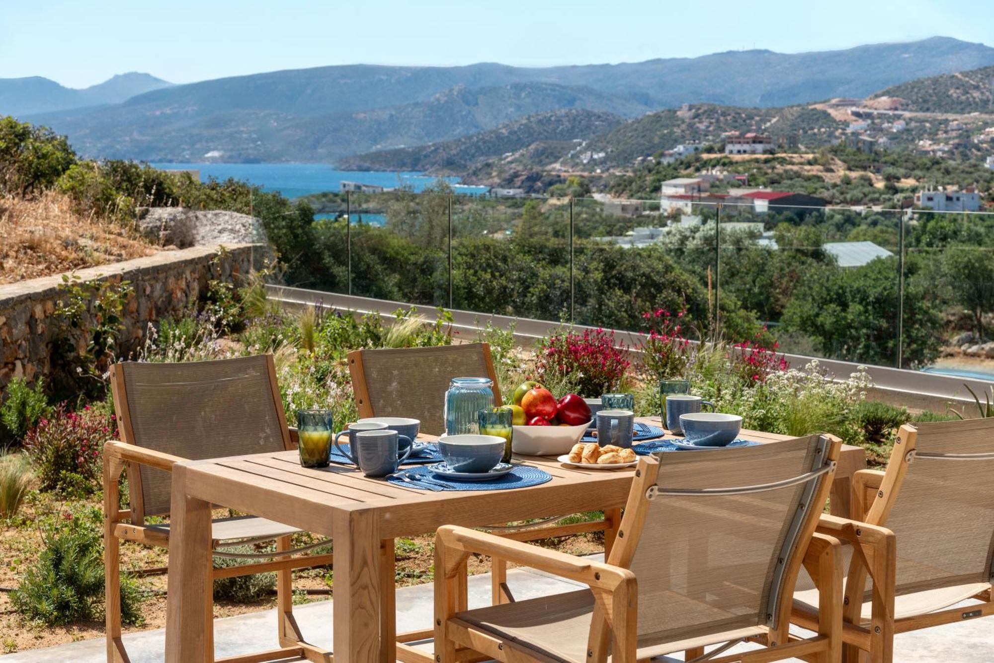 Quiet & Cozy, Aura House * Agios Nikolaos (Crete)